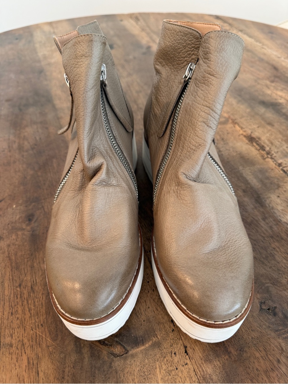 Women's Taupe Zip-Front Leather Platform Ankle Boots